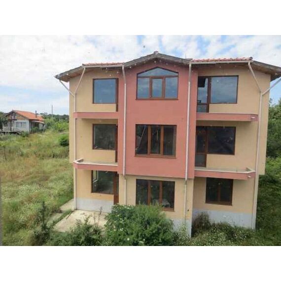 House in Tsarevo (Velika) Bulgaria area 310m² 3 floors, 2 image