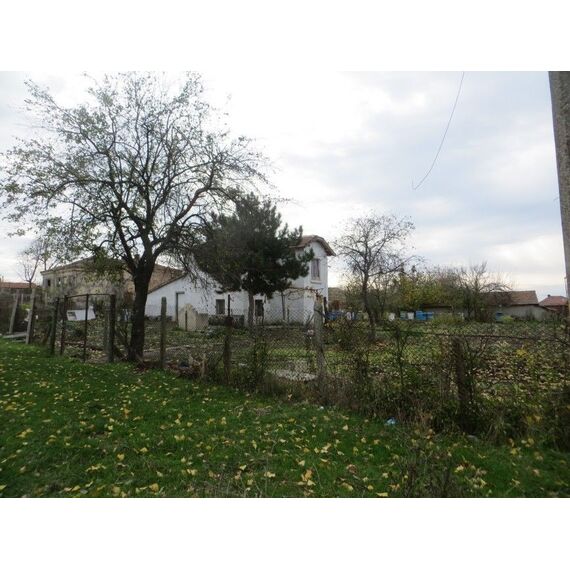 House in Kameno (Troyanovo) Bulgaria area 100m² 2 floors, 4 image
