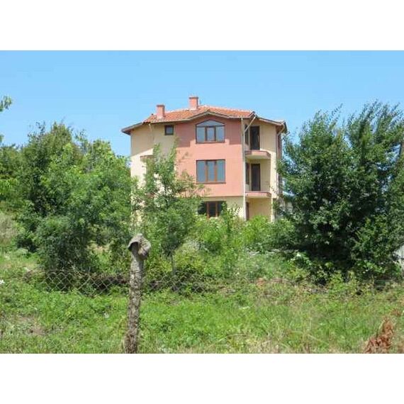 House in Tsarevo (Velika) Bulgaria area 310m² 3 floors, 3 image