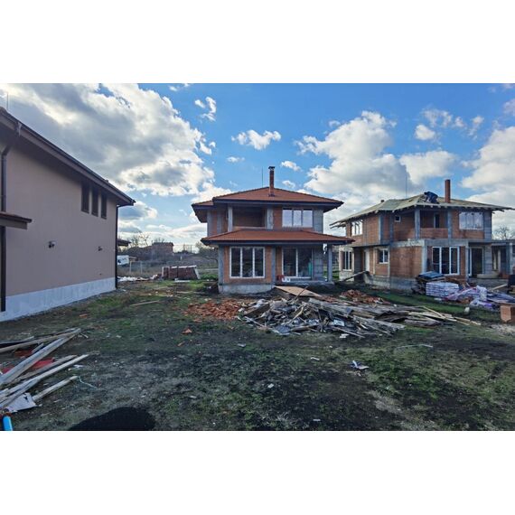 House in Kameno (Polski Izvor) Bulgaria area 164m² 2 floors, 4 image