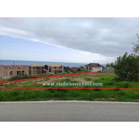 Land in Byala Bulgaria plot within city limits 1142m² , 3 image