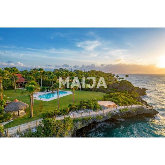Villa in Cabarete (Cabarete) Dominican Republic area 511m² 1 floors, 3 image
