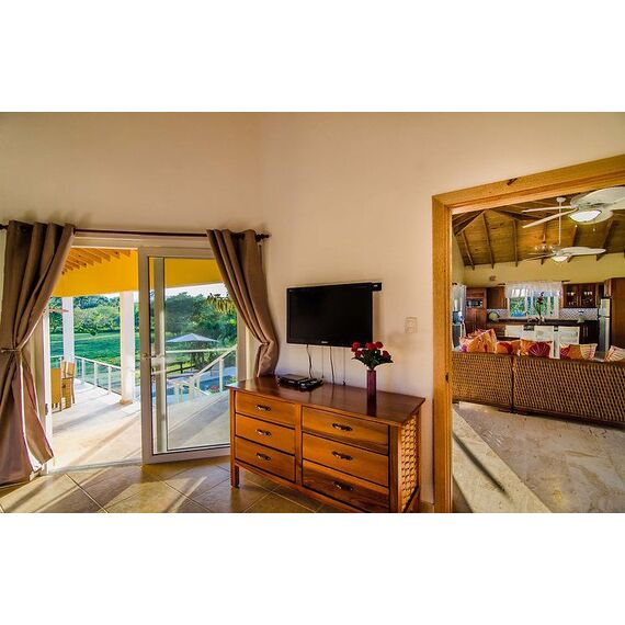 Villa in Sosua (Sosua) Dominican Republic area 230m² 1 floors, 10 image