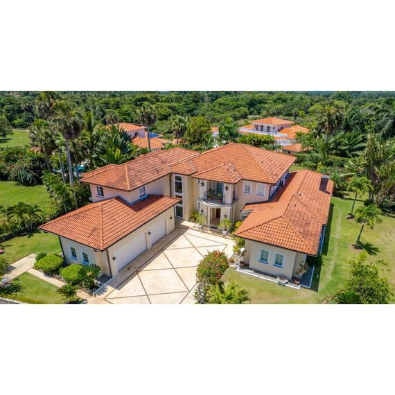 Villa in Sosua (Sosua) Dominican Republic area 710m² 2 floors, 2 image