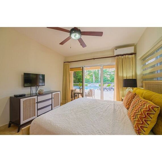 Villa in Sosua (Sosua) Dominican Republic area 350m² 2 floors, 6 image
