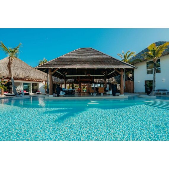 Villa in Punta Cana (Cap Cana) Dominican Republic area 1750m² , 3 image