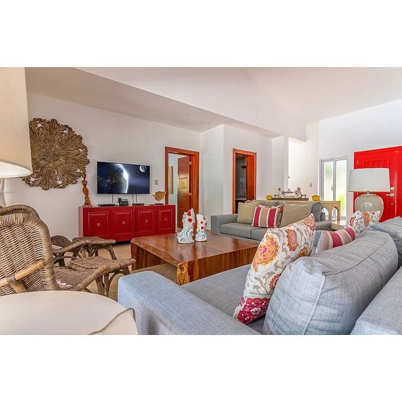 Villa in Sosua (Sosua) Dominican Republic area 350m² 2 floors, 4 image