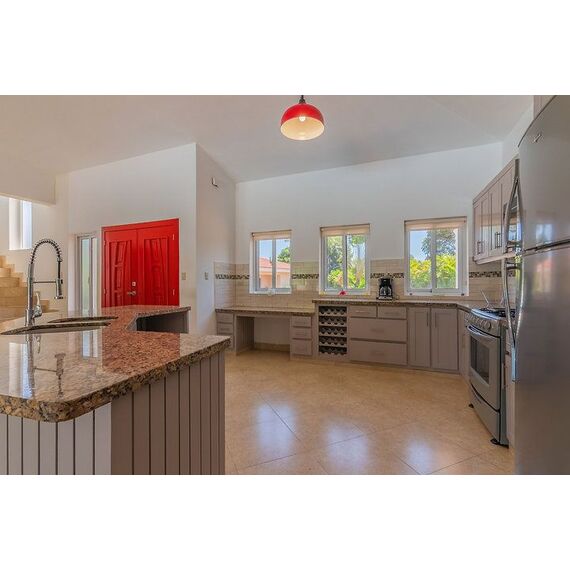 Villa in Sosua (Sosua) Dominican Republic area 350m² 2 floors, 14 image