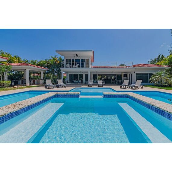 Villa in Sosua (Sosua) Dominican Republic area 350m² 2 floors, 2 image