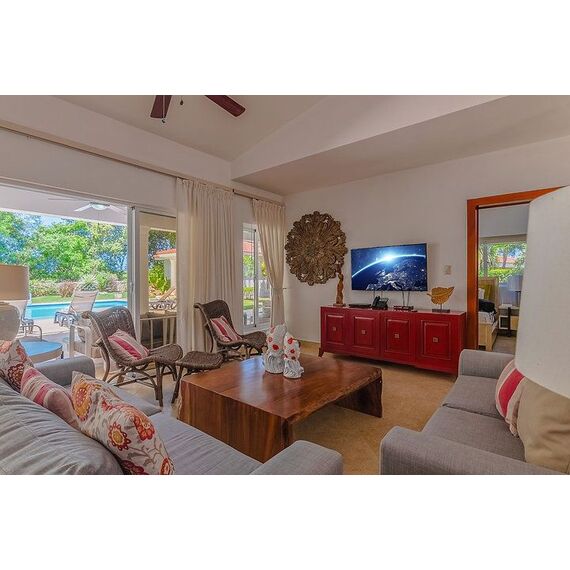 Villa in Sosua (Sosua) Dominican Republic area 350m² 2 floors, 3 image