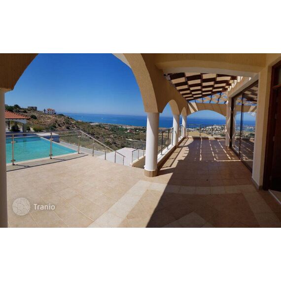 Apartment {rooms}-room 5+1 in Paphos (downtown) (Paphos) Cyprus area 440m² 